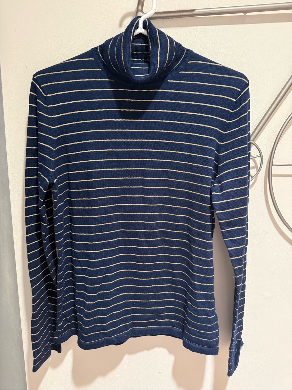 Lauren Ralph Lauren Navy Blue Gold Metallic Striped Ribbed Turtleneck Top NWOT M